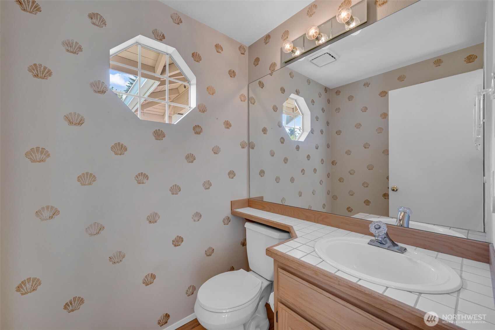 2016 Mill Pointe Drive Property Photo 18