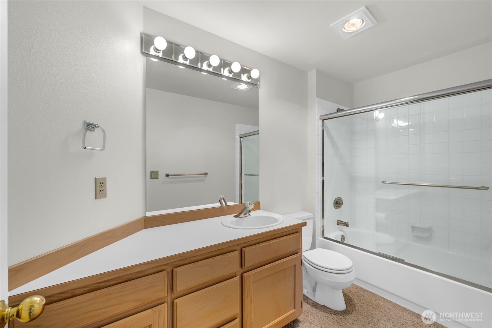 2016 Mill Pointe Drive Property Photo 24