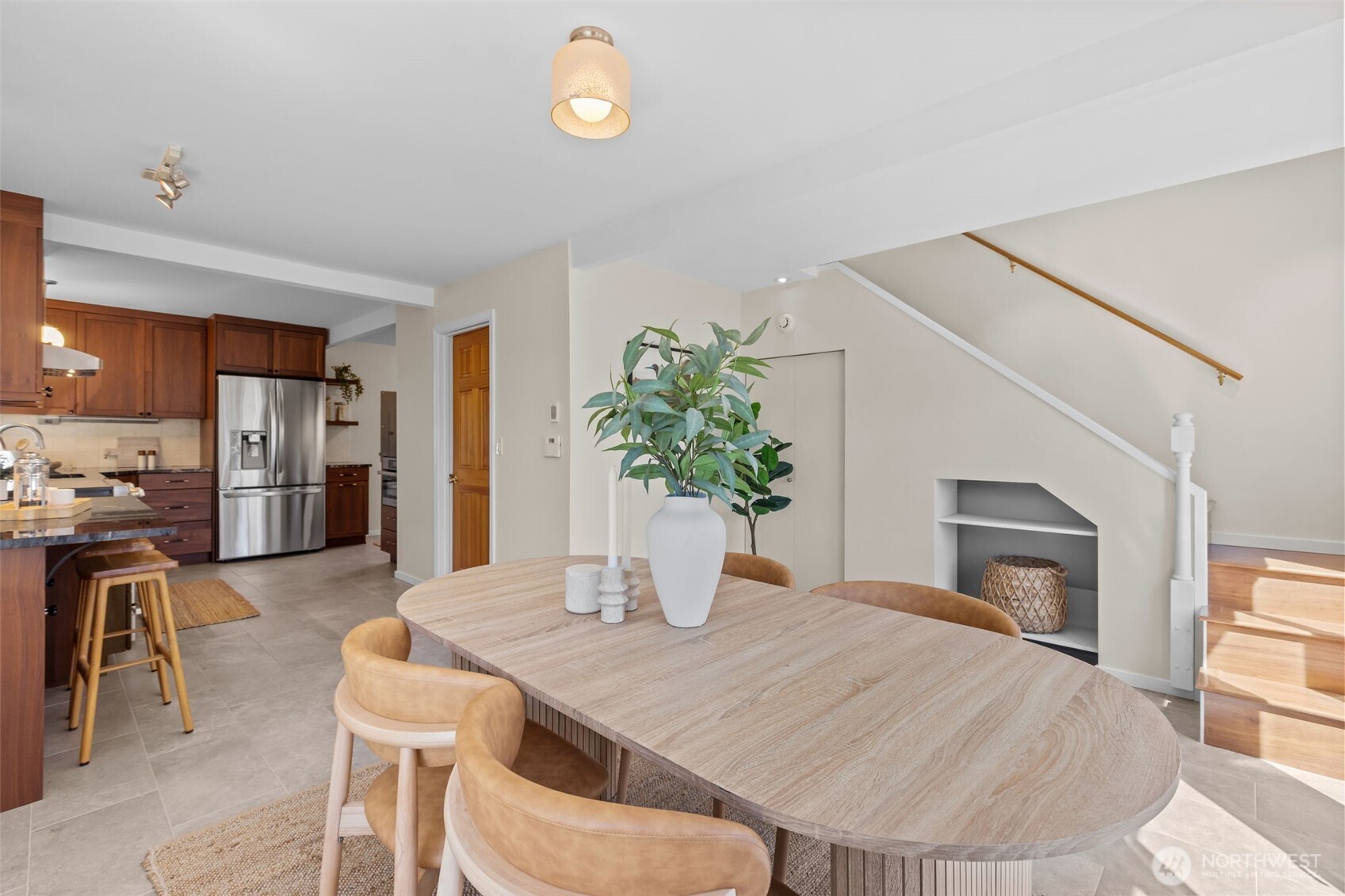 2025 Fairview Avenue E Property Photo 12