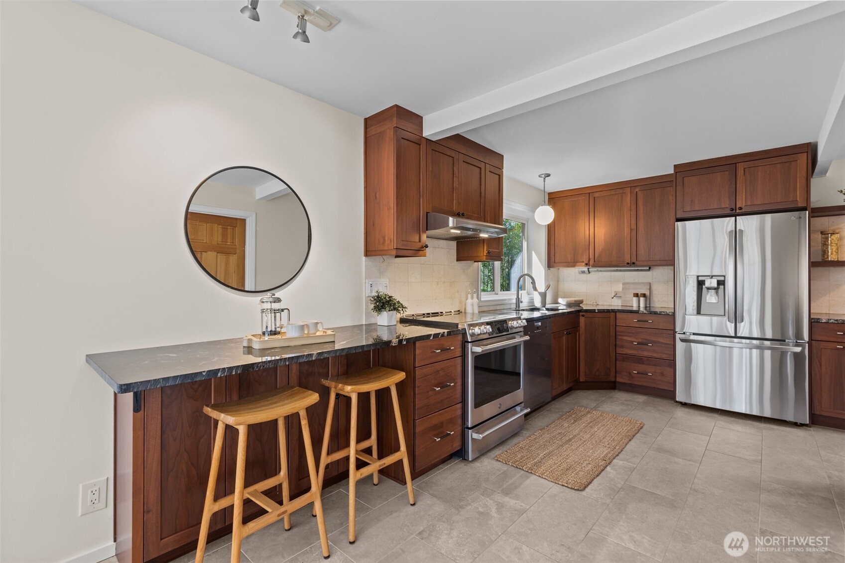 2025 Fairview Avenue E Property Photo 14