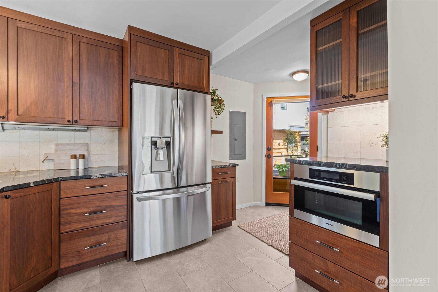 2025 Fairview Avenue E Property Photo 16