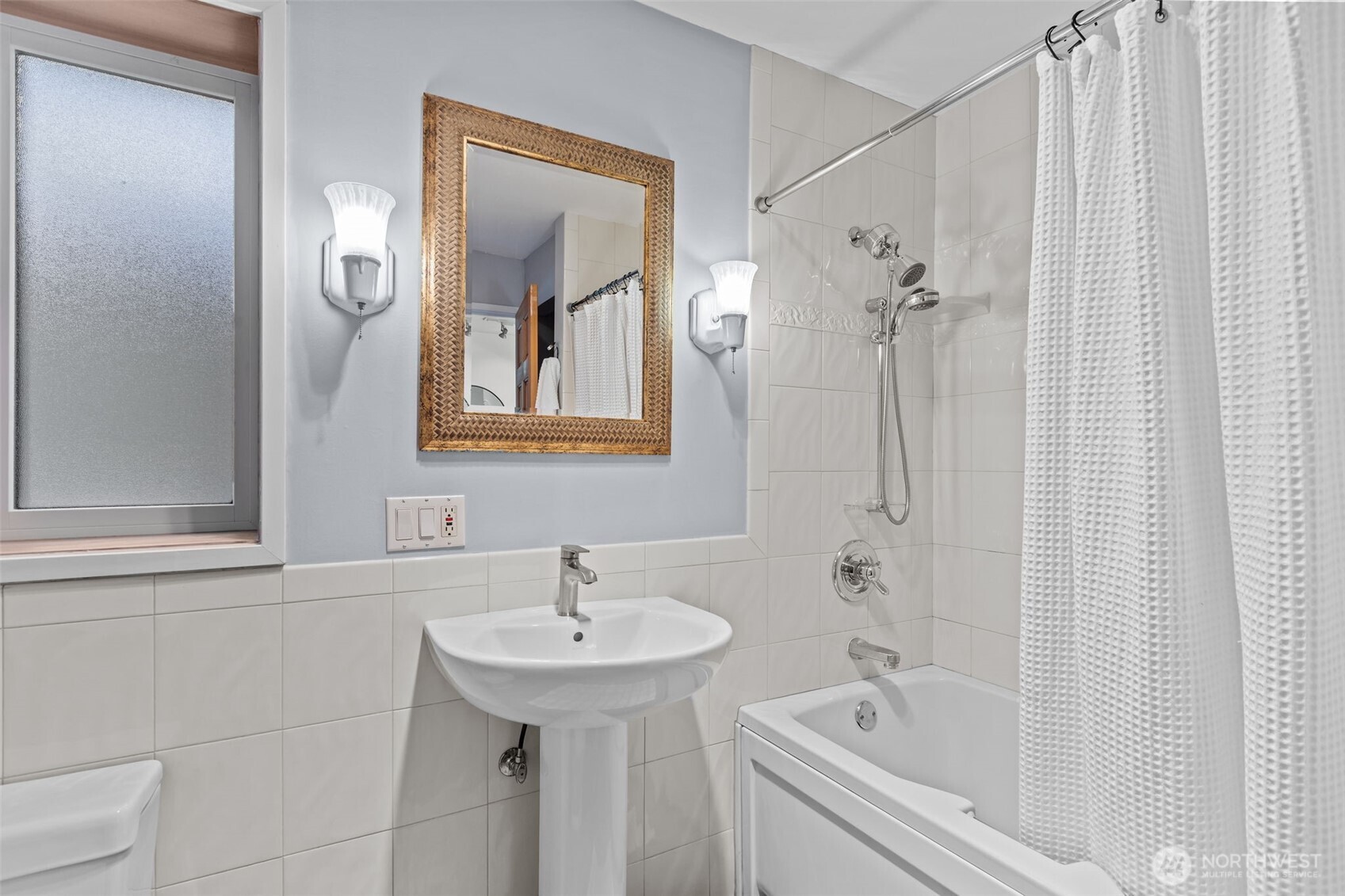 2025 Fairview Avenue E Property Photo 21
