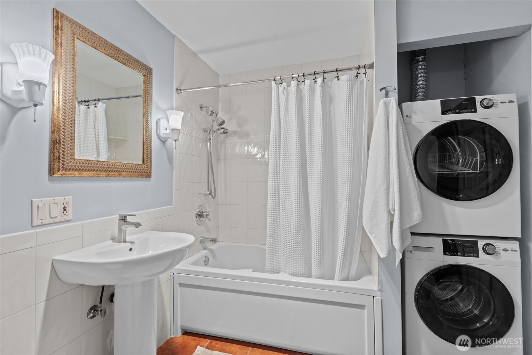 2025 Fairview Avenue E Property Photo 22