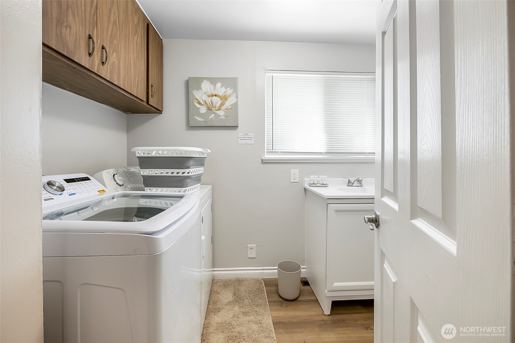 9201 36 Avenue Property Photo 12