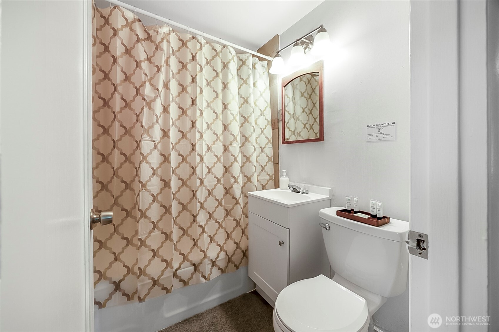 9201 36 Avenue Property Photo 16