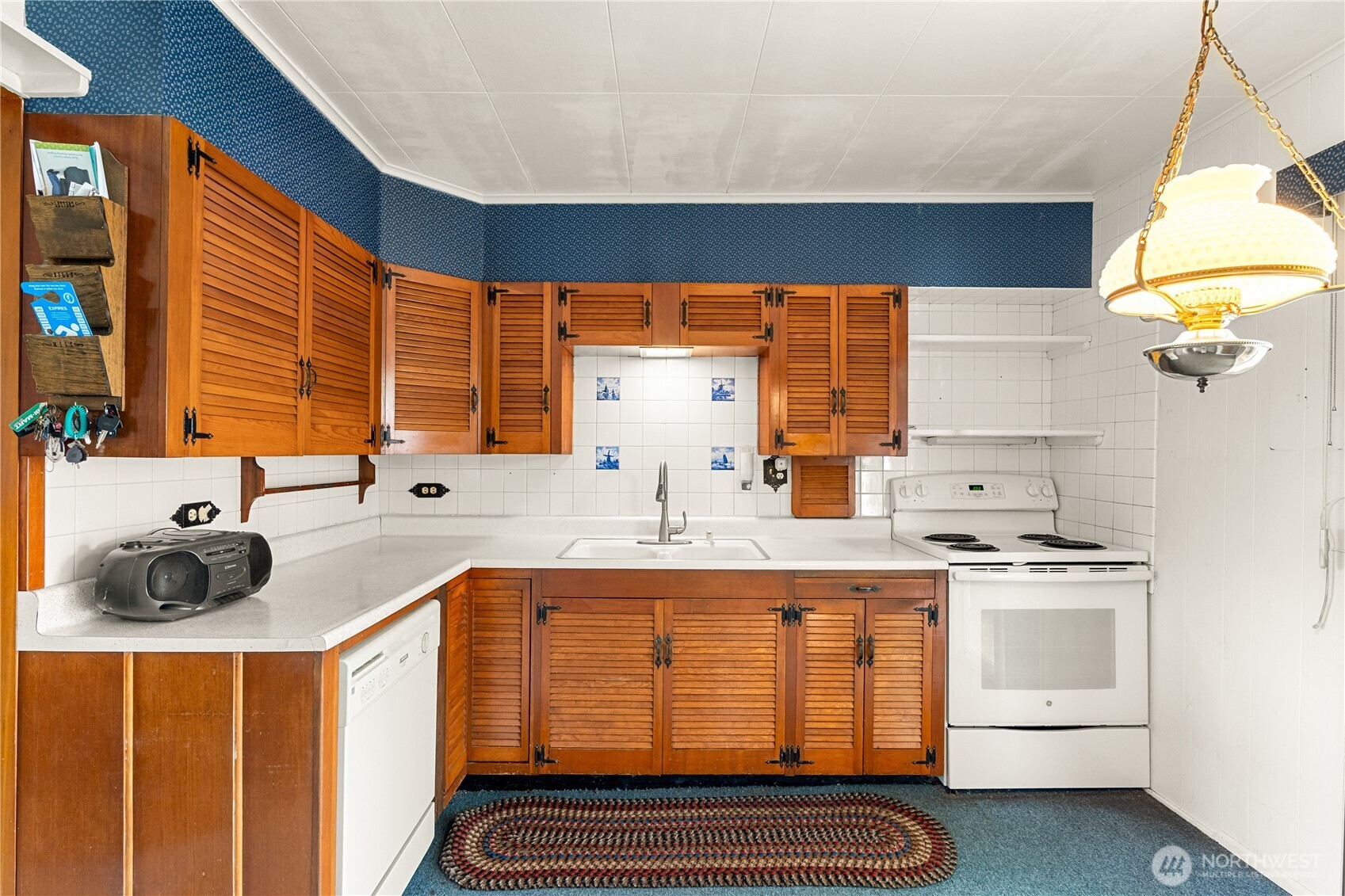 912 & 908 3rd Street Property Photo 5