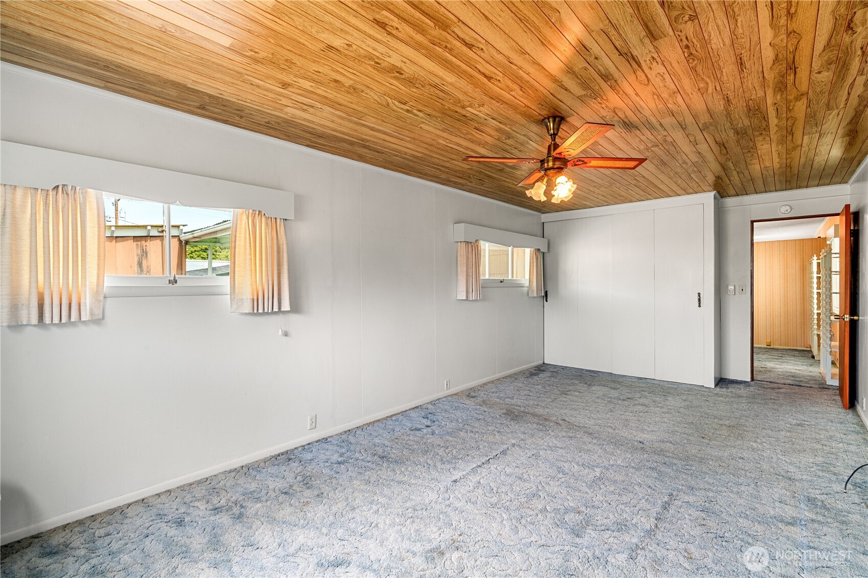 912 & 908 3rd Street Property Photo 13