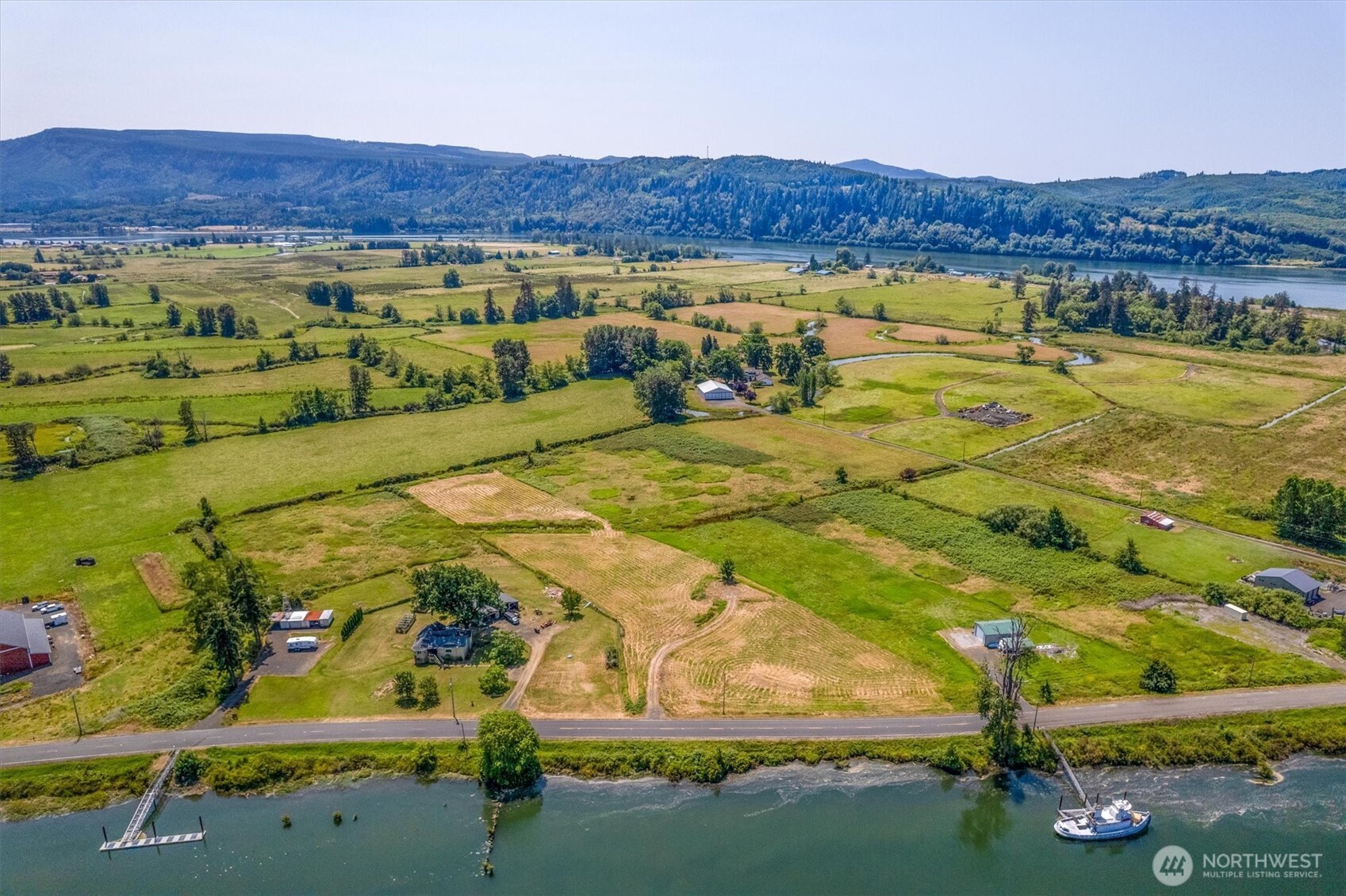 411 W Birnie Slough Road Property Photo 1