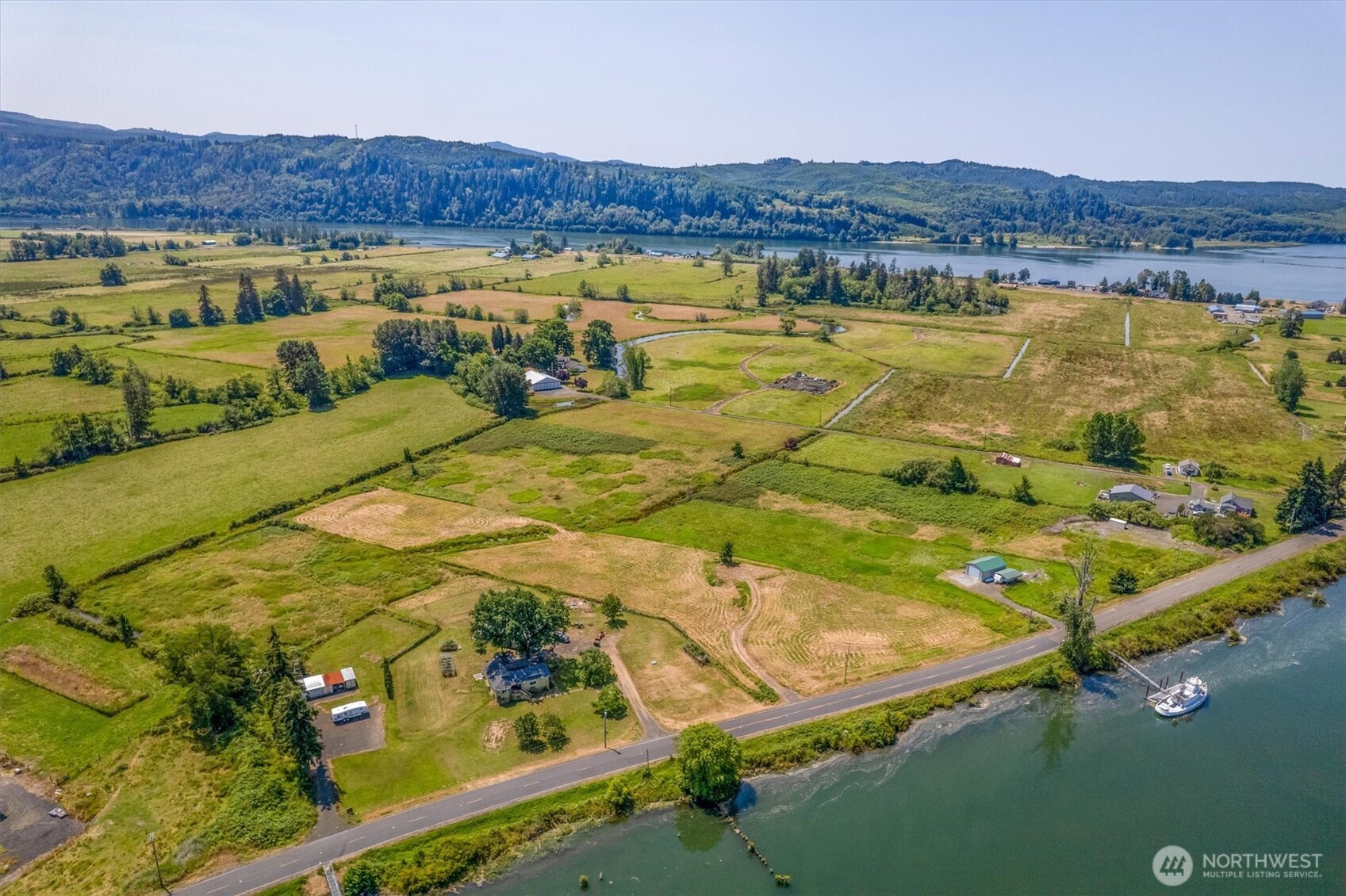 411 W Birnie Slough Road Property Photo 13