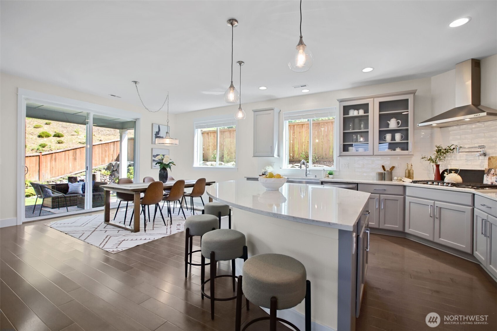 31324 43rd Place Property Photo 13