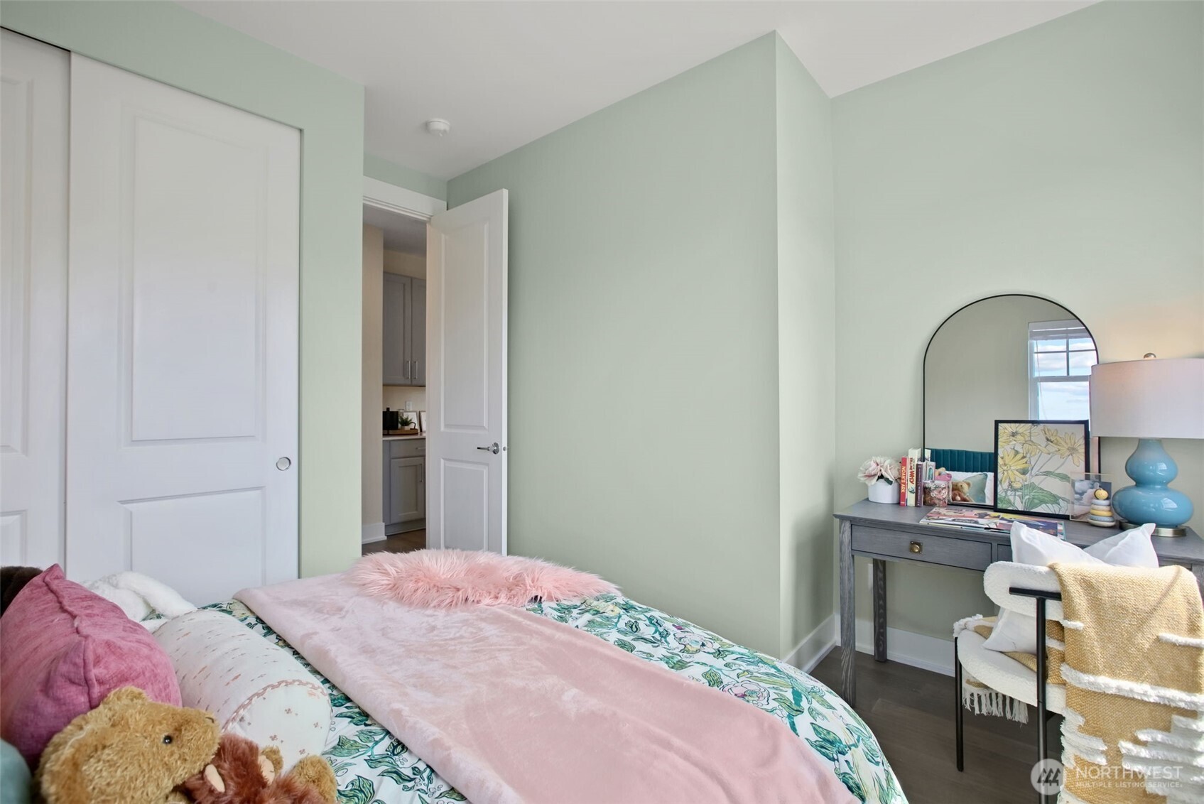 31324 43rd Place Property Photo 19