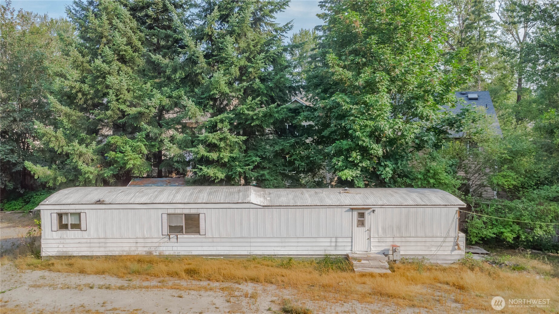 17636 118th Avenue Property Photo 6
