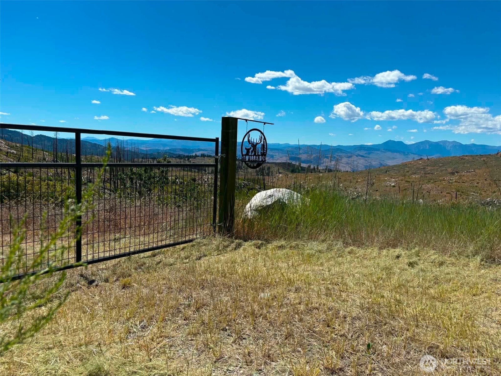 94 Allen Drive Property Photo 2