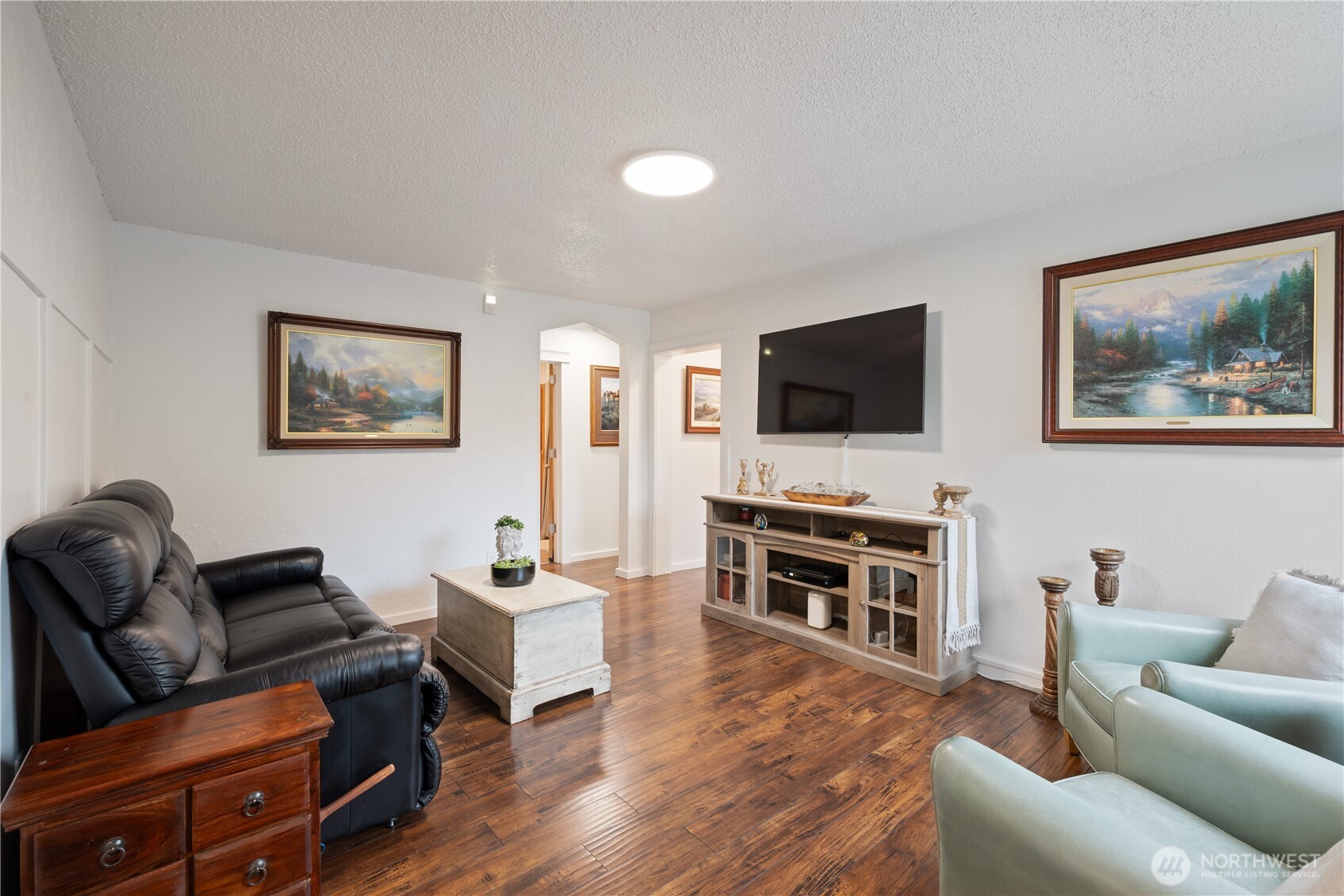 1209 S 11th Avenue Property Photo 6