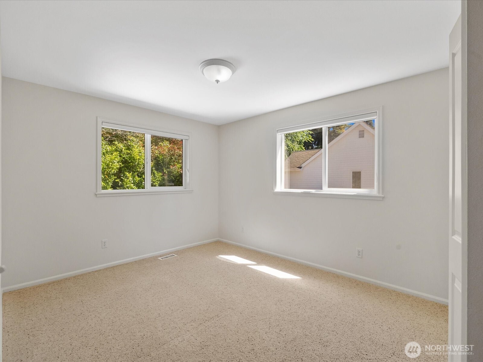 7850 123rd Avenue Property Photo 17