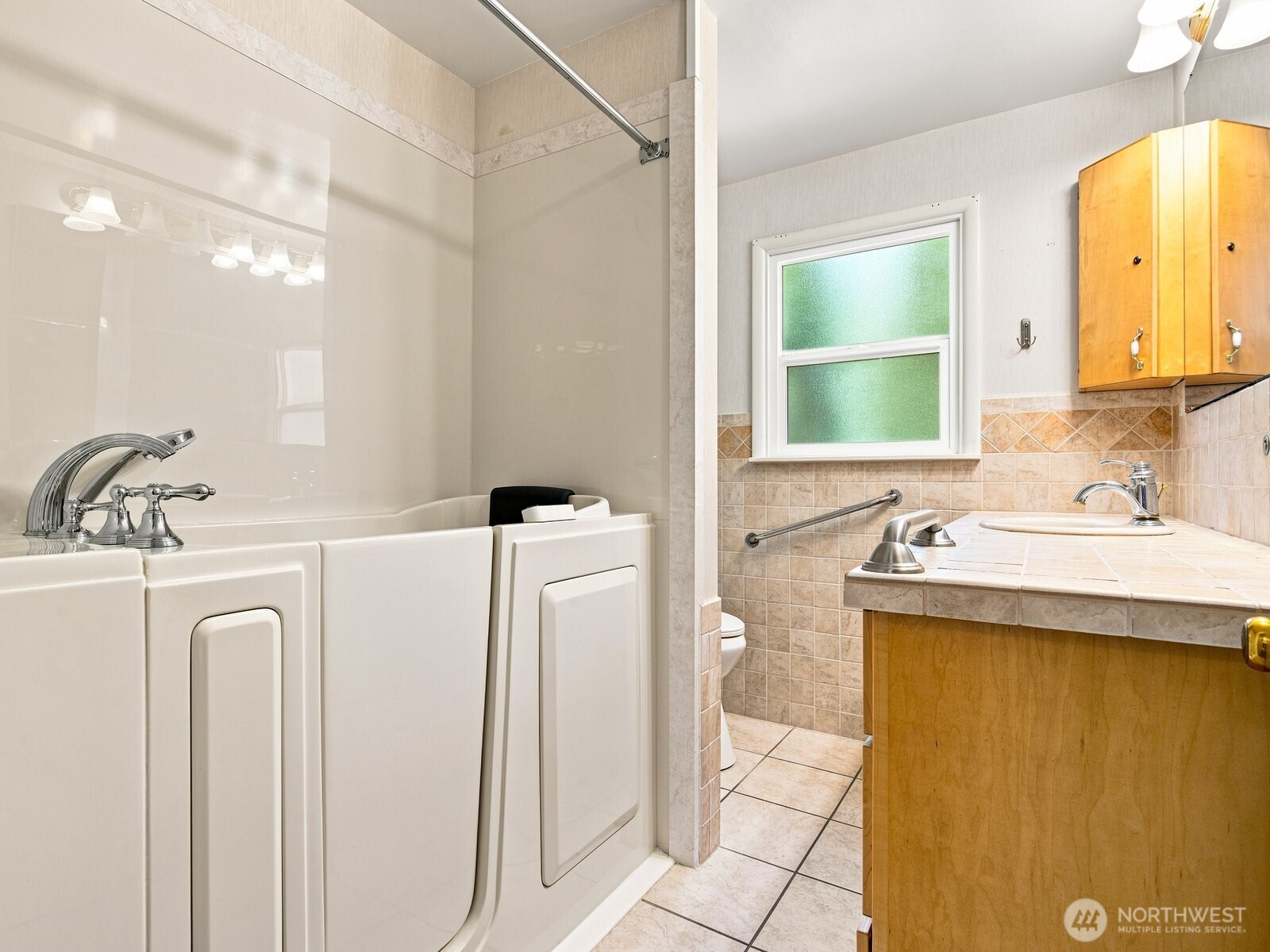 3015 Ellis Street Property Photo 13