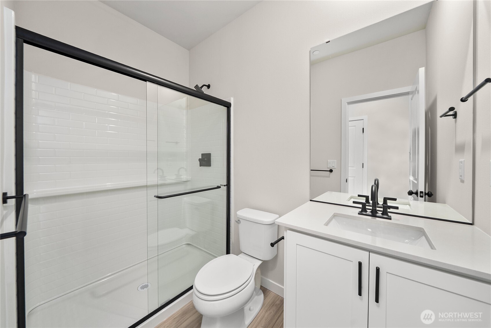 3943 Flat Top Drive Property Photo 13