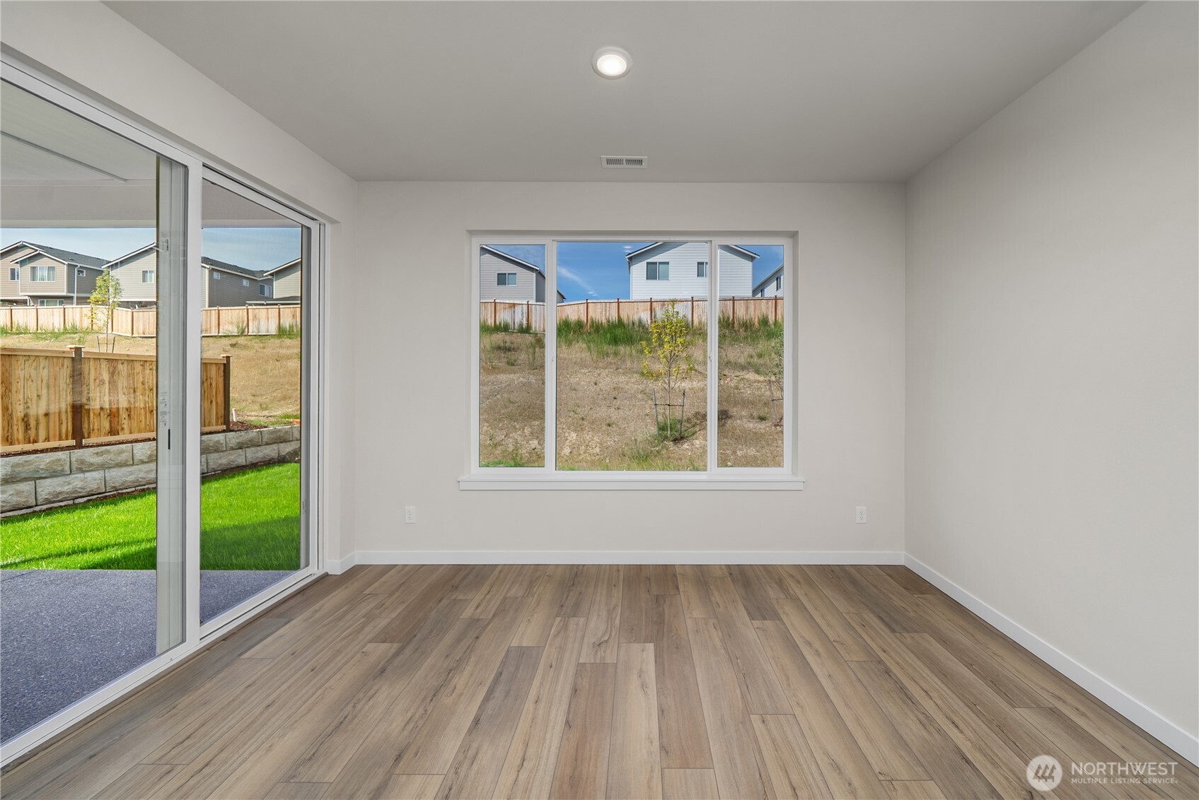 3943 Flat Top Drive Property Photo 13