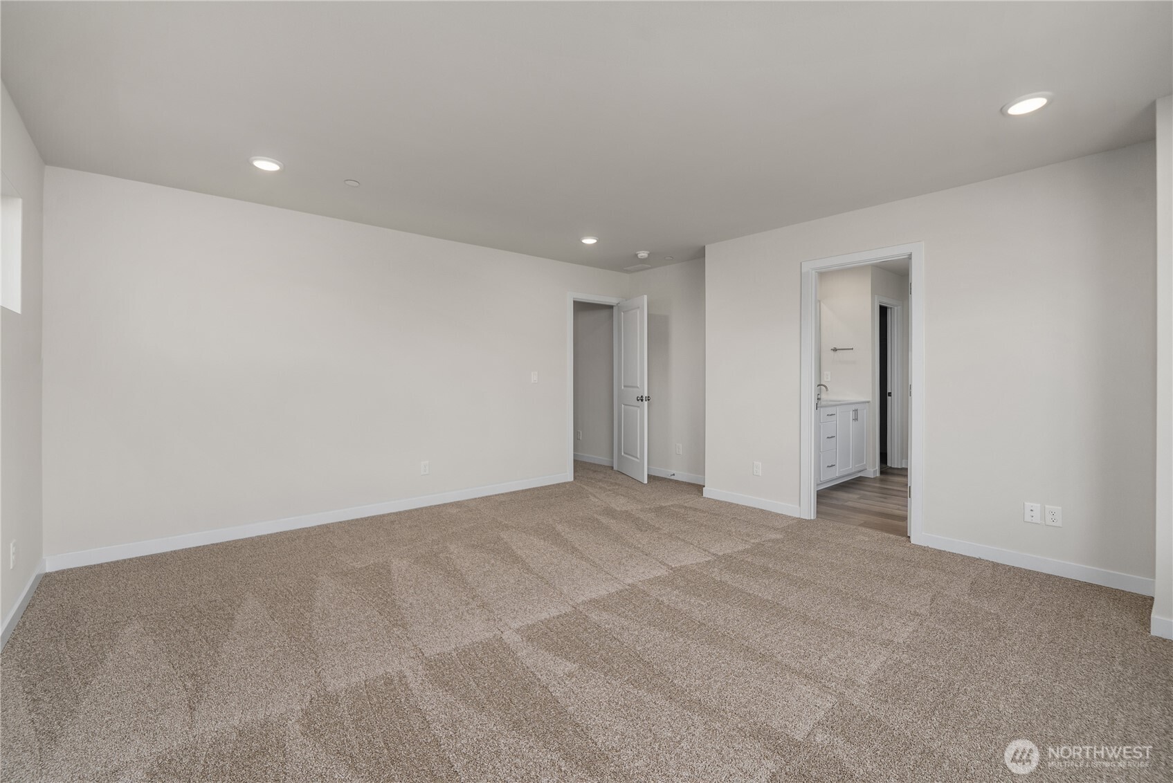 3943 Flat Top Drive Property Photo 24