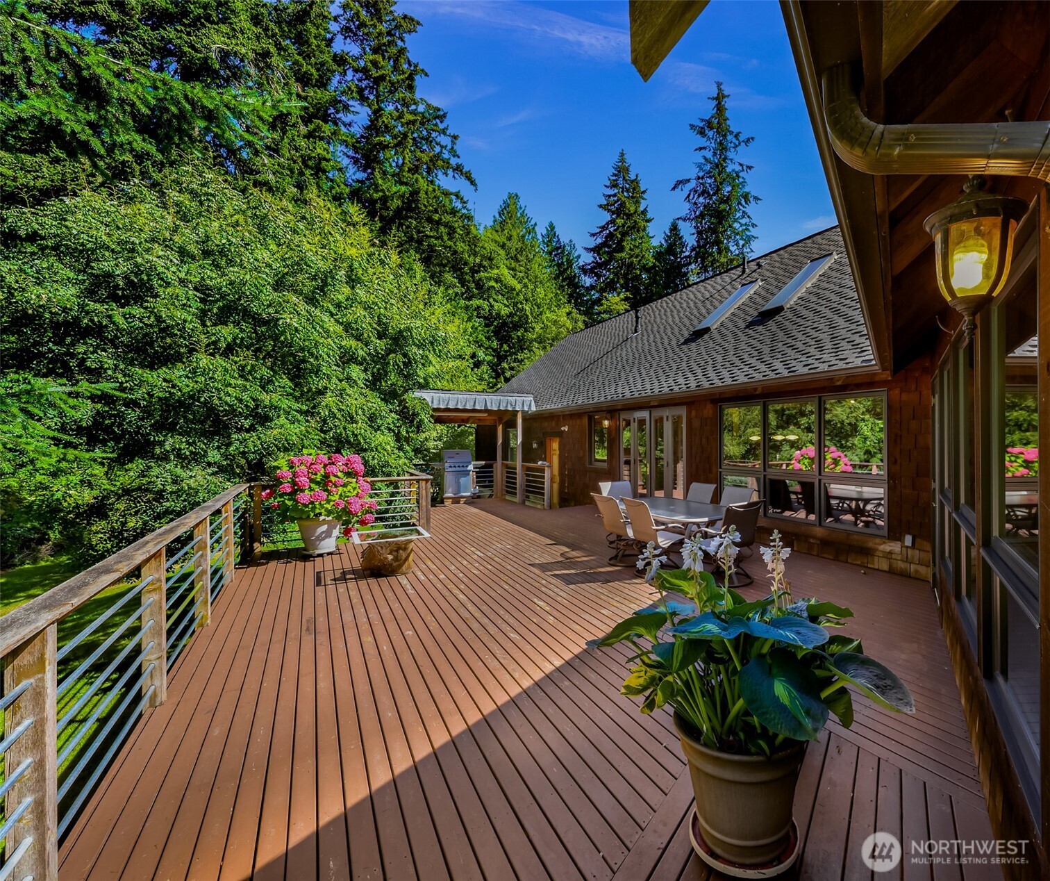 6701 Holst Road Property Photo 23