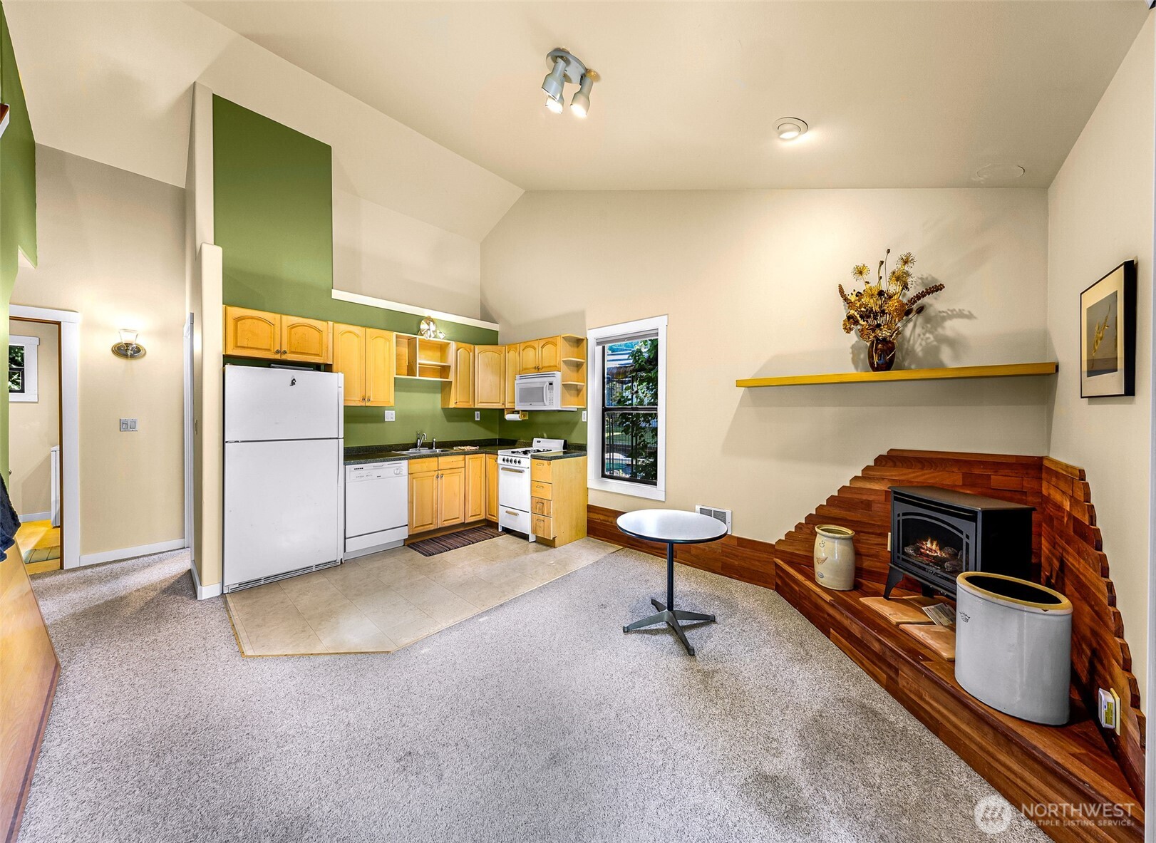 6701 Holst Road Property Photo 29