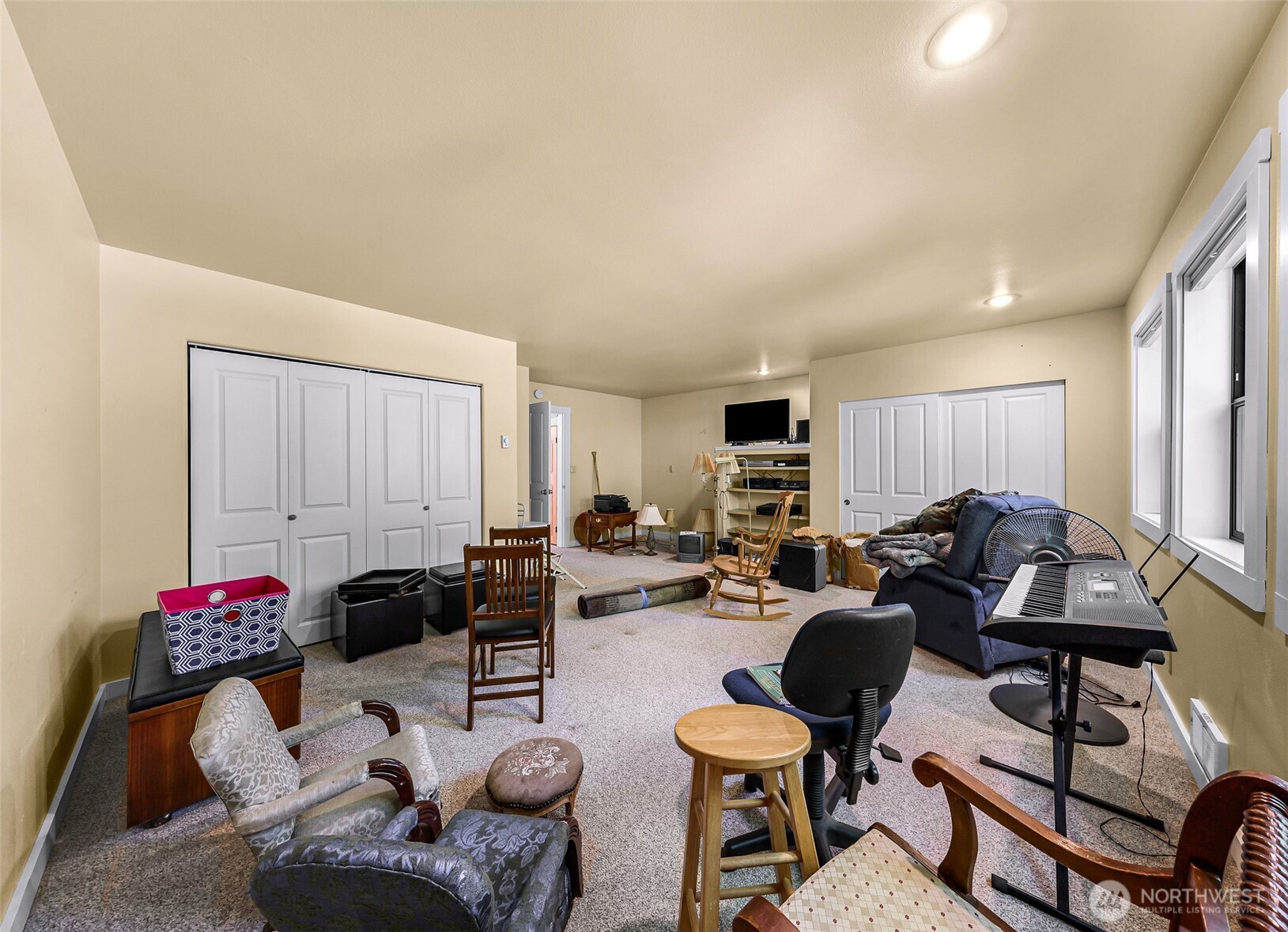 6701 Holst Road Property Photo 35