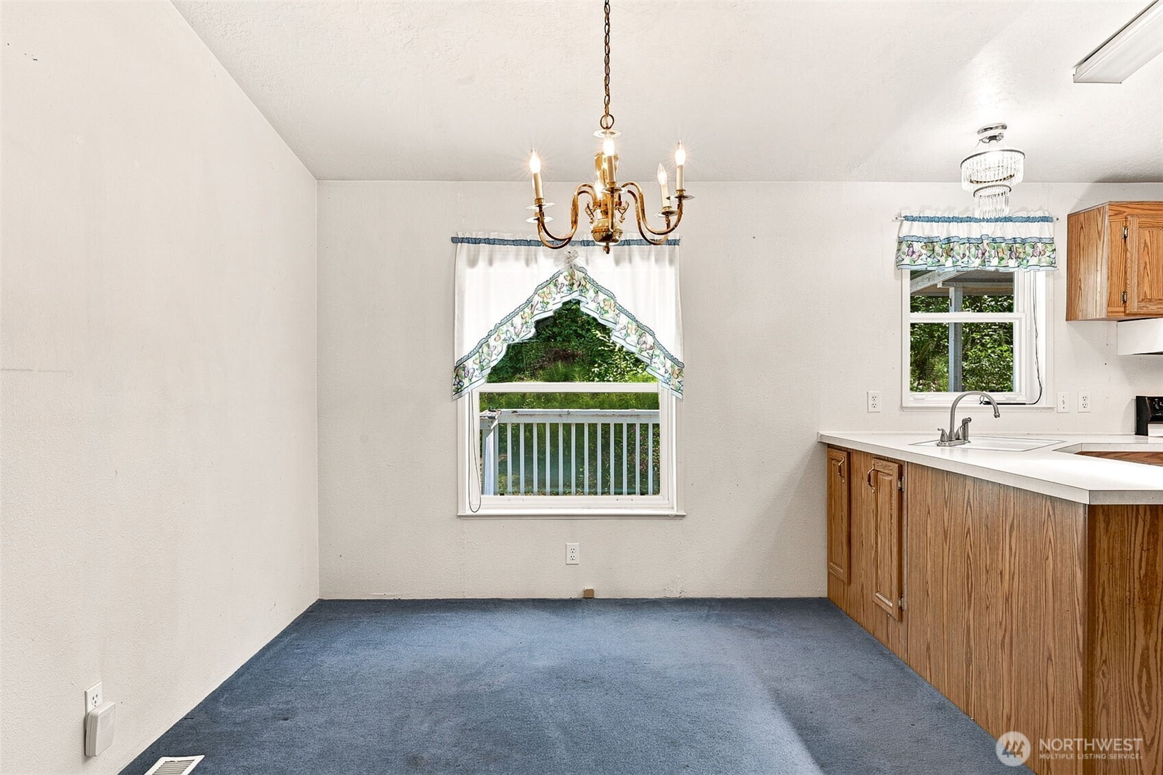 280 W Satsop Drive Property Photo 8