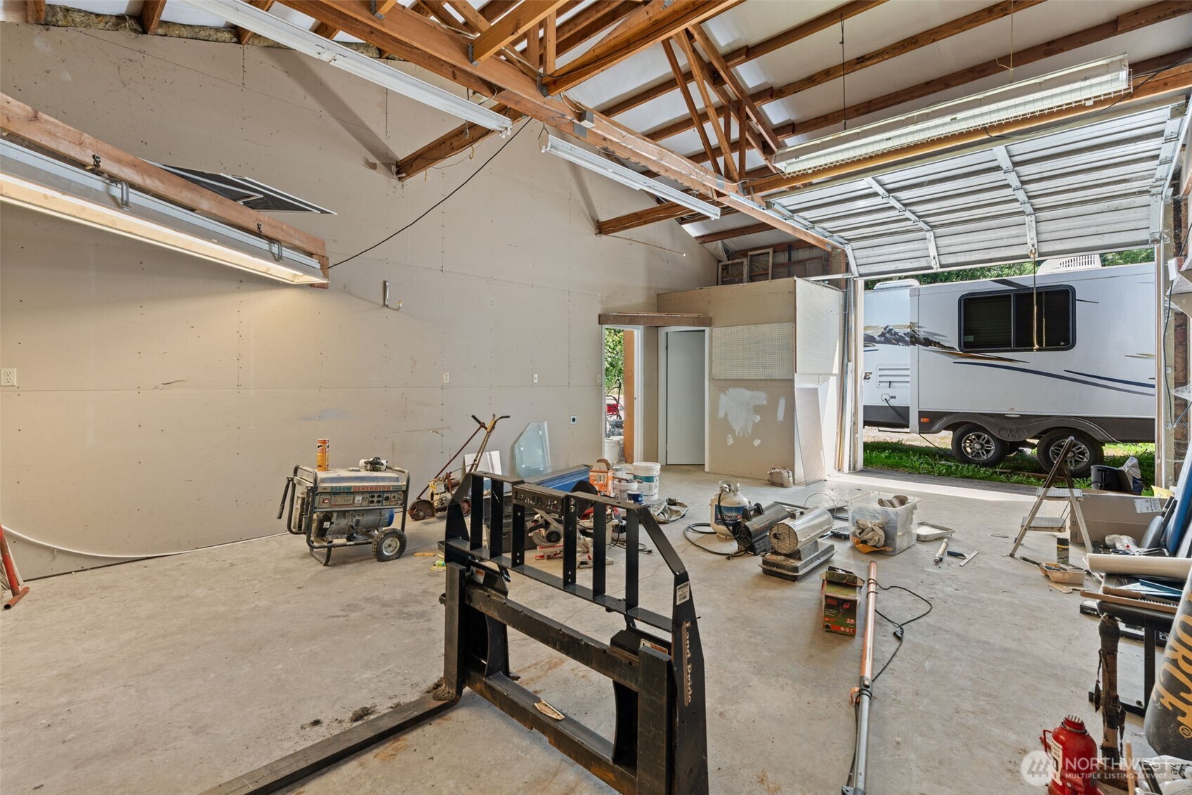 12805 276th Street Property Photo 31