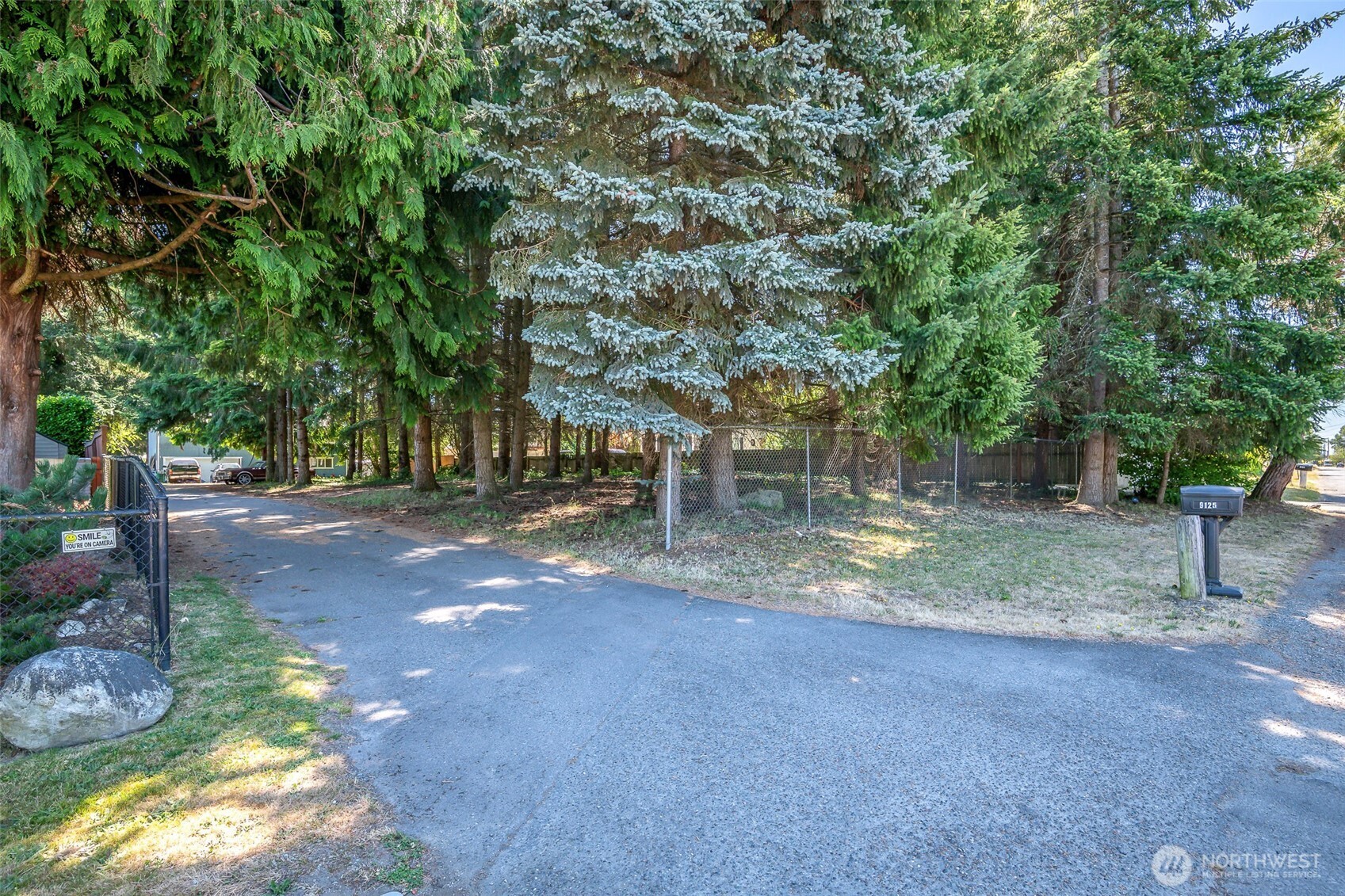 9127 E B Street Property Photo 4