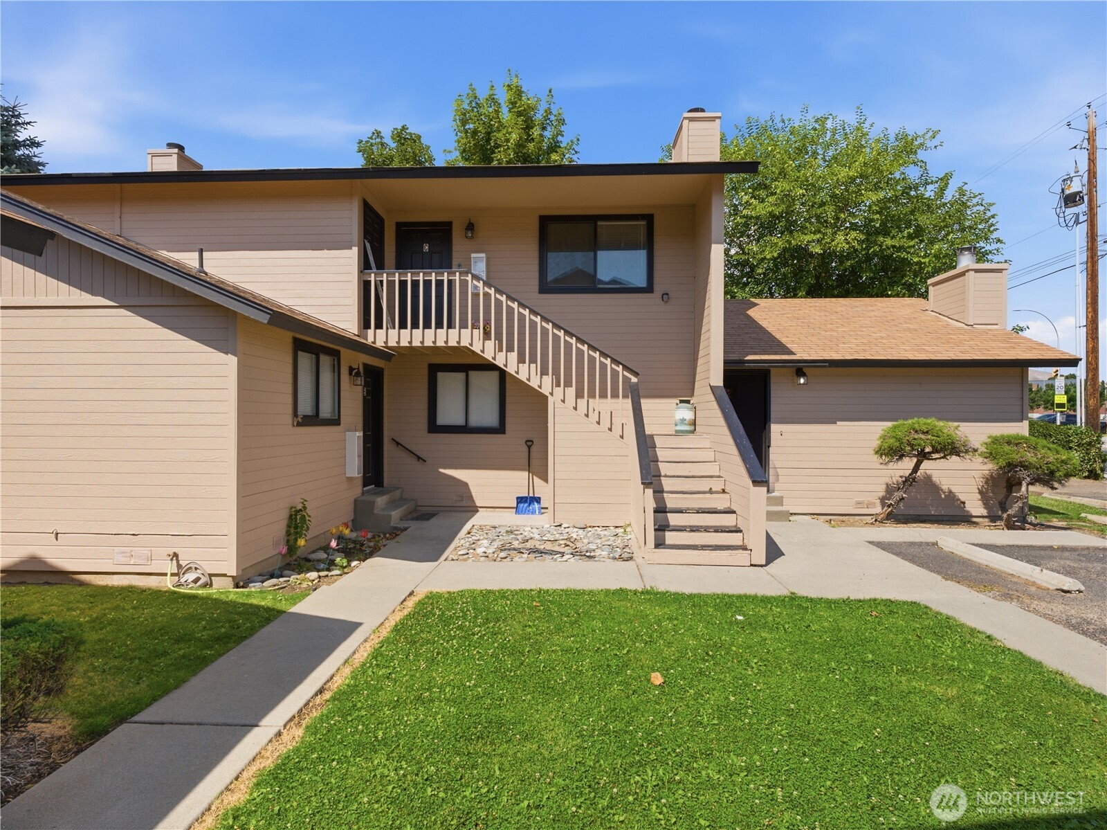 1321 Maple Street A Property Photo 3