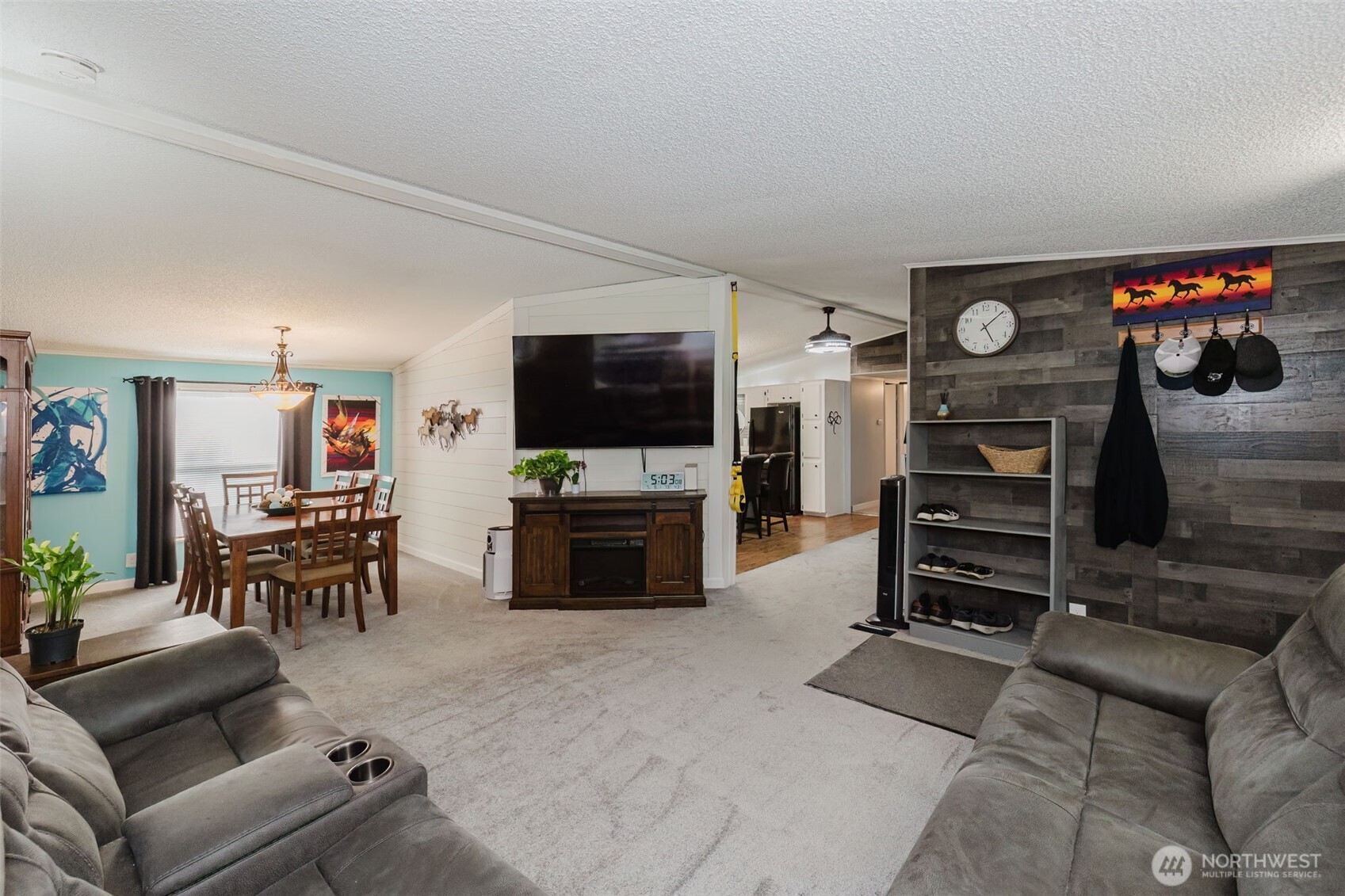 12514 144th Avenue Property Photo 6