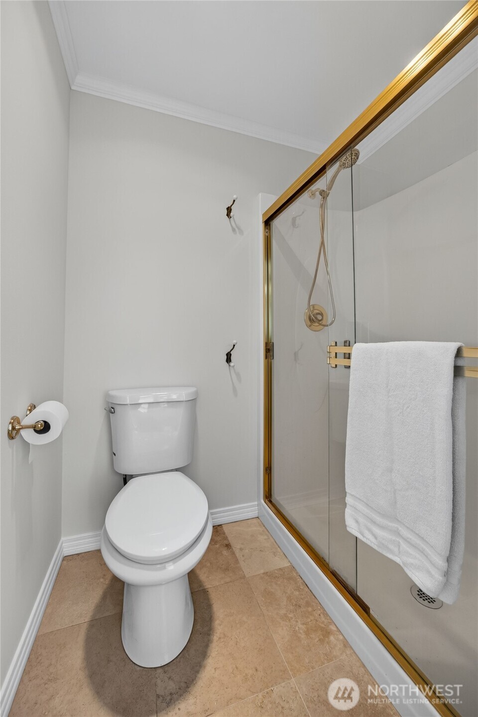 5822 Northridge Drive Property Photo 24