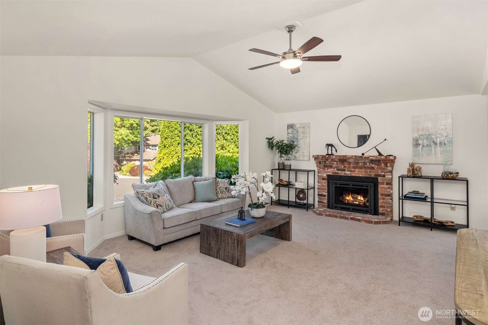 4230 205 Place Property Photo 2