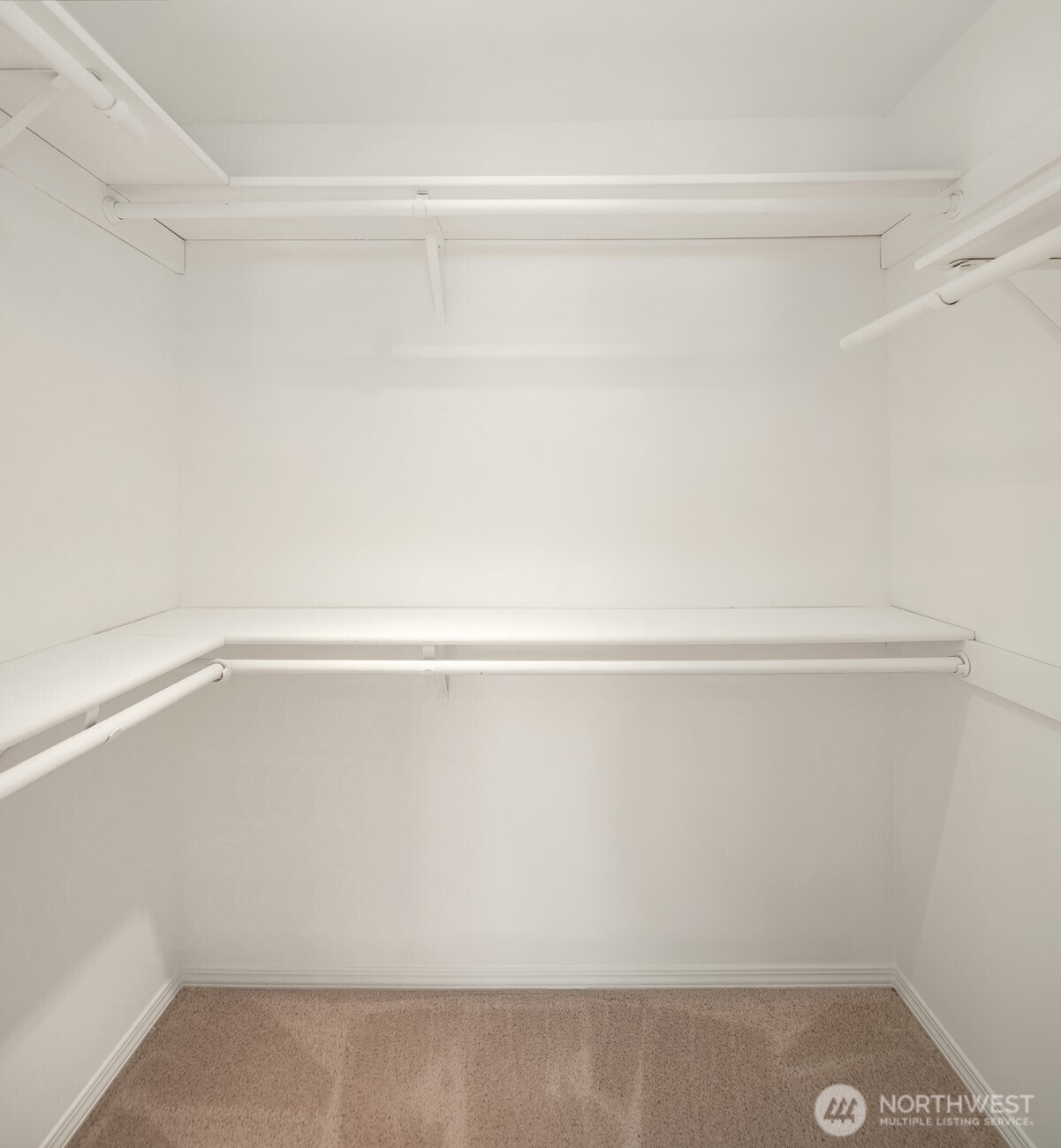 4230 205 Place Property Photo 15