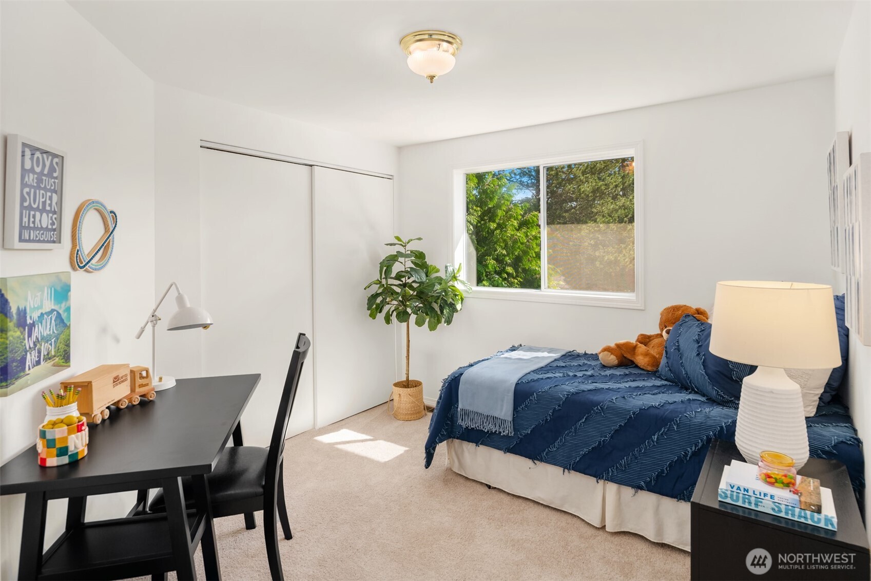 4230 205 Place Property Photo 16