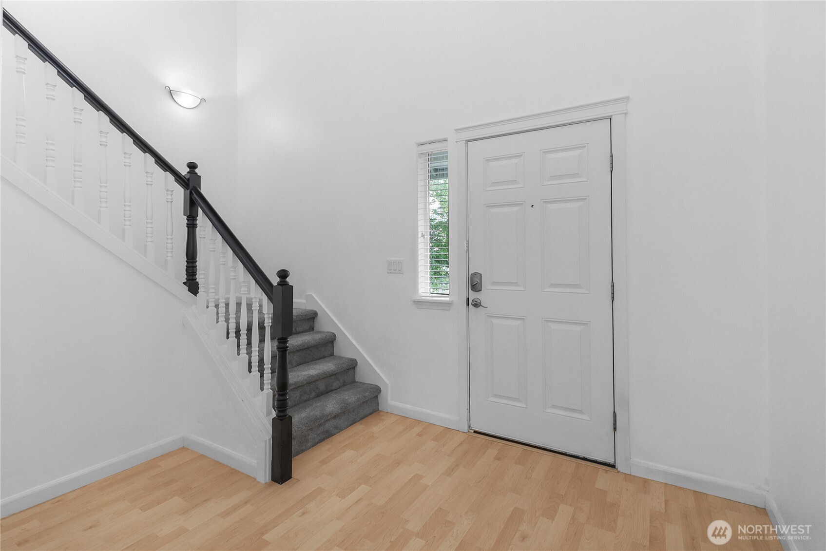 17210 139th Avenue Property Photo 4
