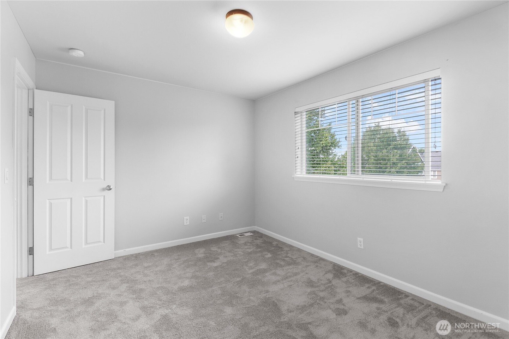 17210 139th Avenue Property Photo 23