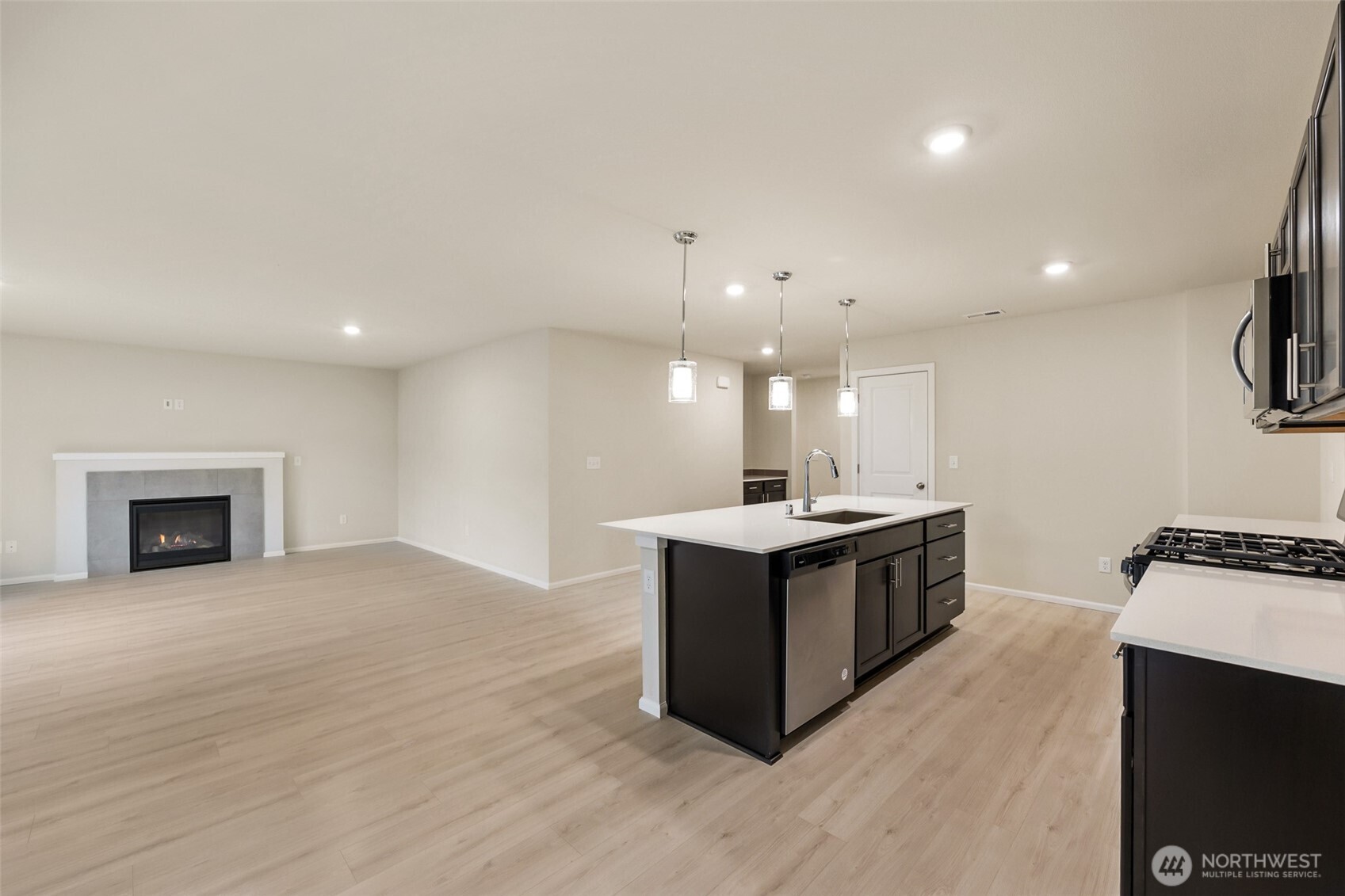 107 Pine Hollow Drive Property Photo 11