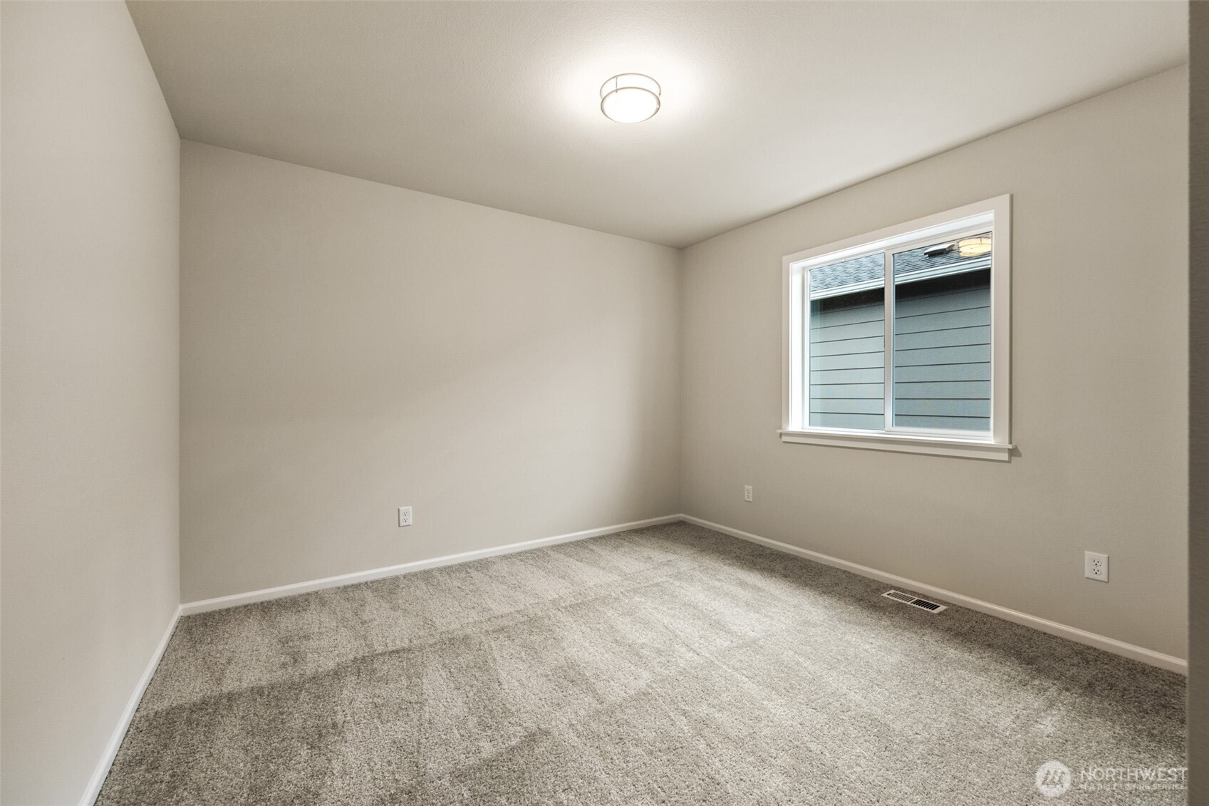 107 Pine Hollow Drive Property Photo 21