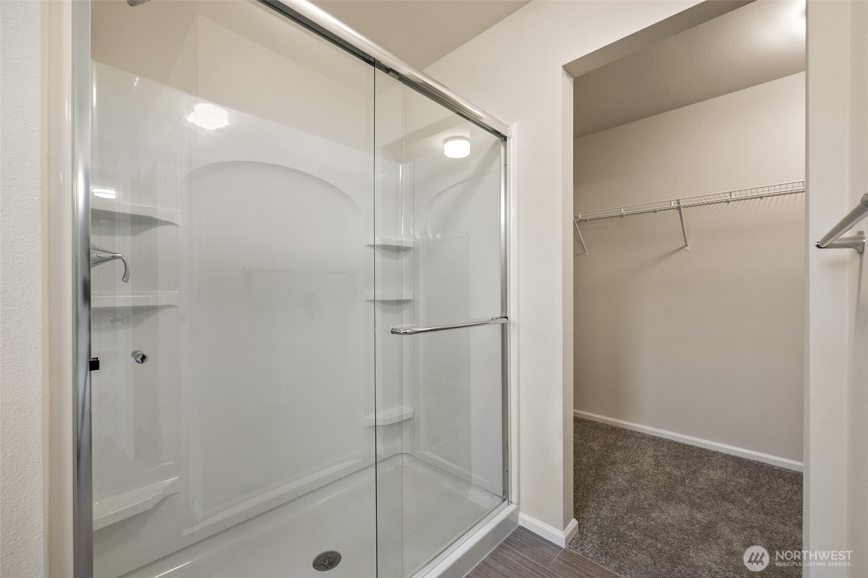 107 Pine Hollow Drive Property Photo 26
