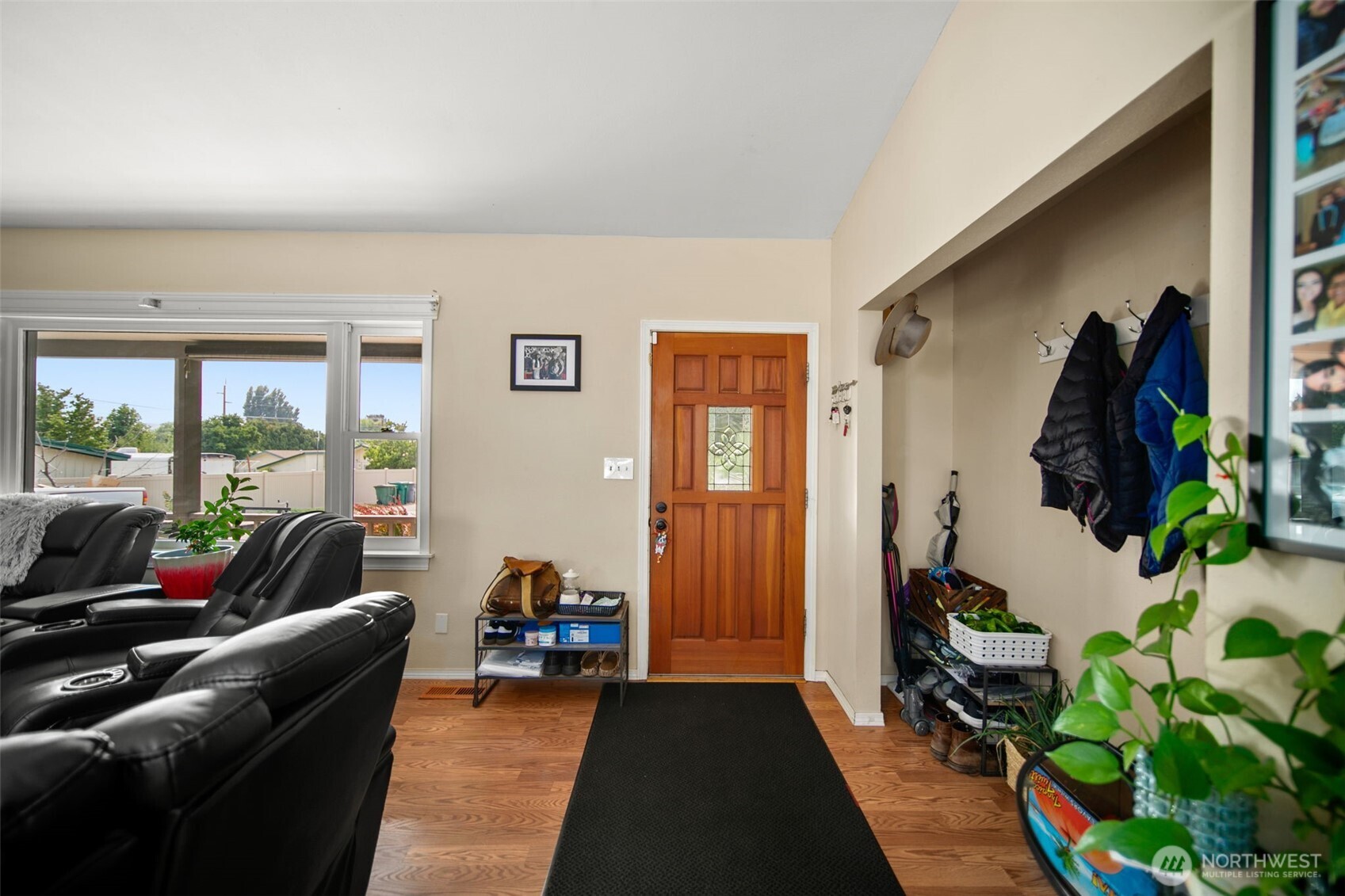 113 N Nile Avenue Property Photo 4