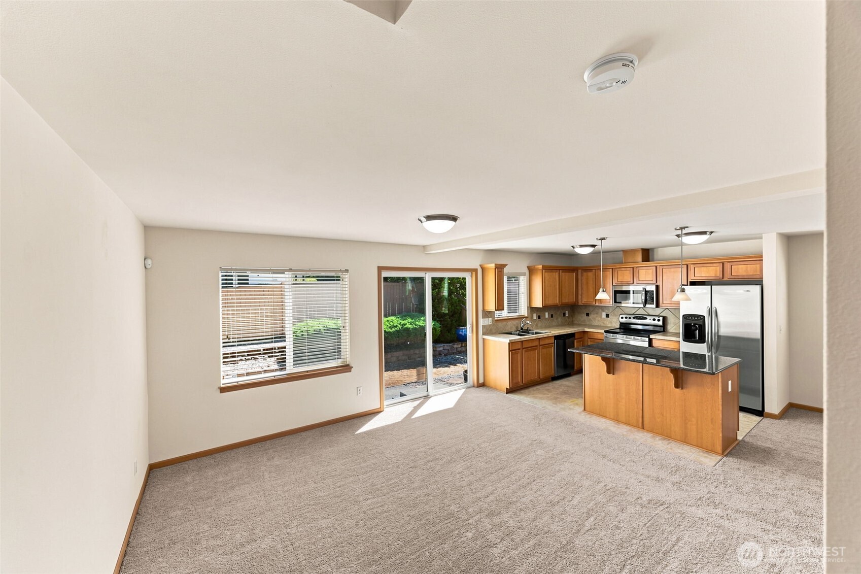 4363 Roxanna Loop Property Photo 10