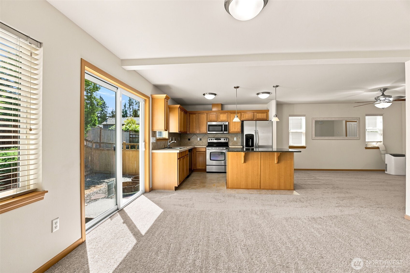 4363 Roxanna Loop Property Photo 11