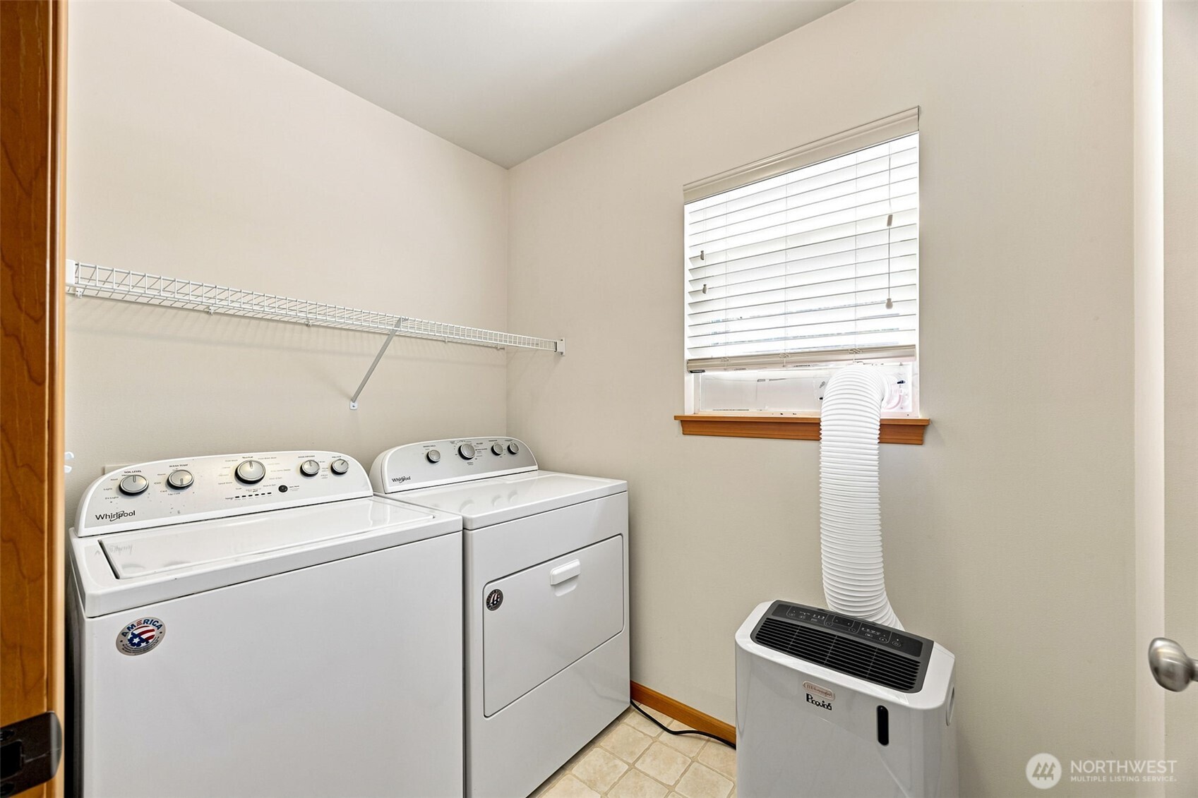 4363 Roxanna Loop Property Photo 23