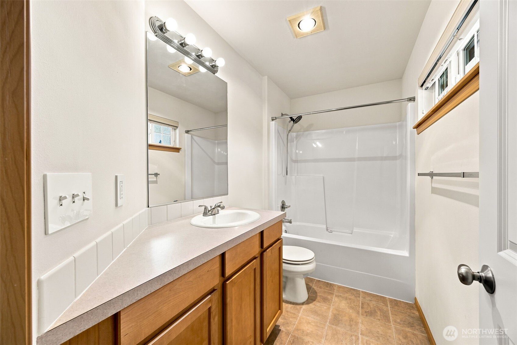4363 Roxanna Loop Property Photo 26