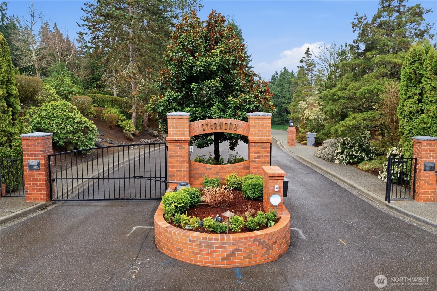 13023 167th Avenue Property Photo 4