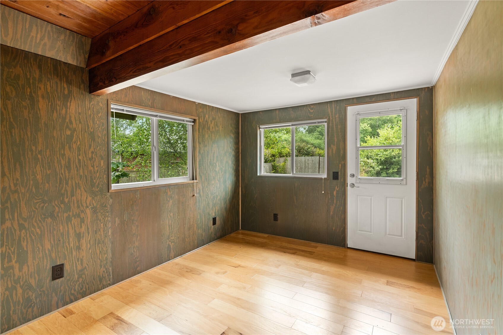 845 Schmid Road Property Photo 12