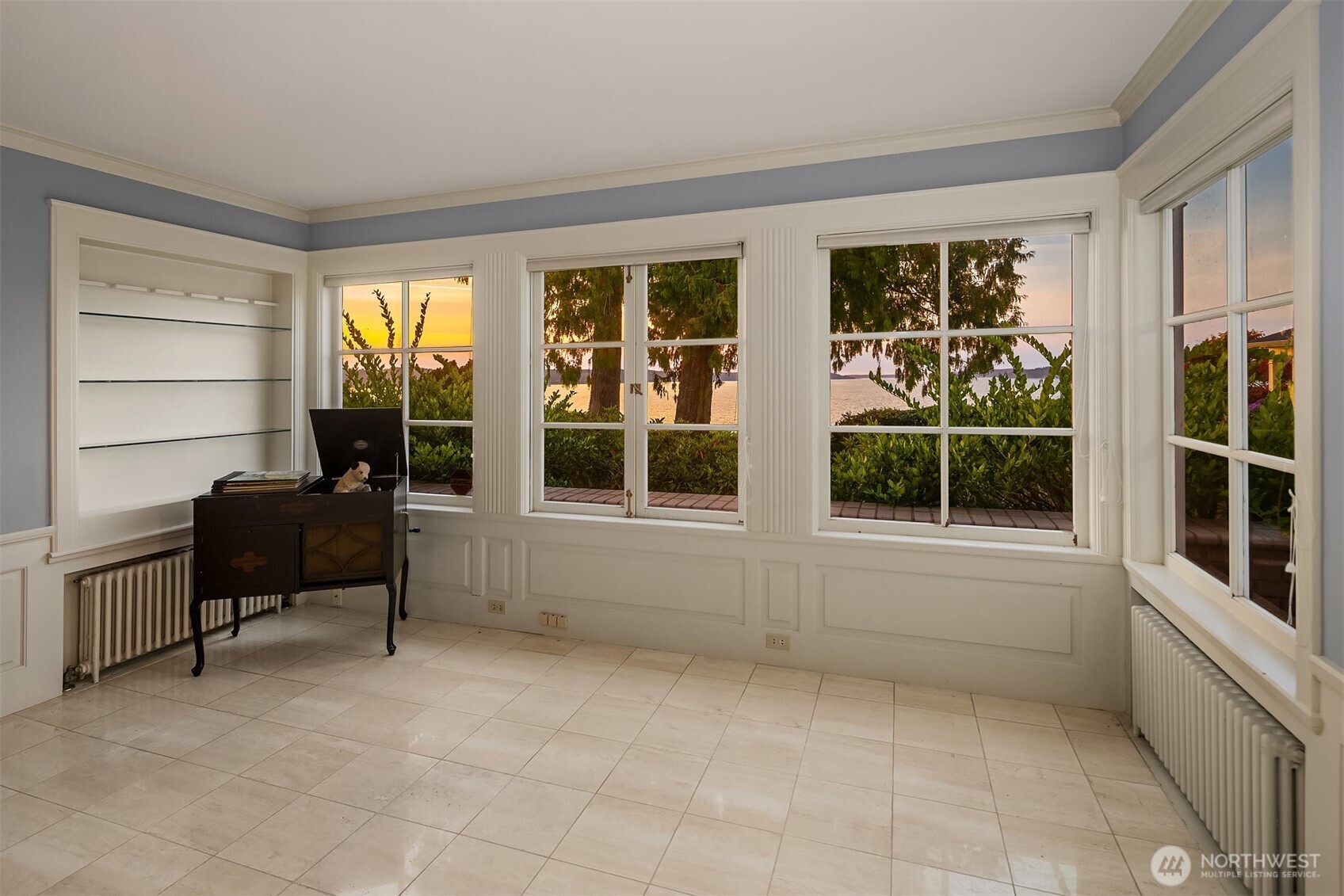 3727 Shore Avenue Property Photo 19