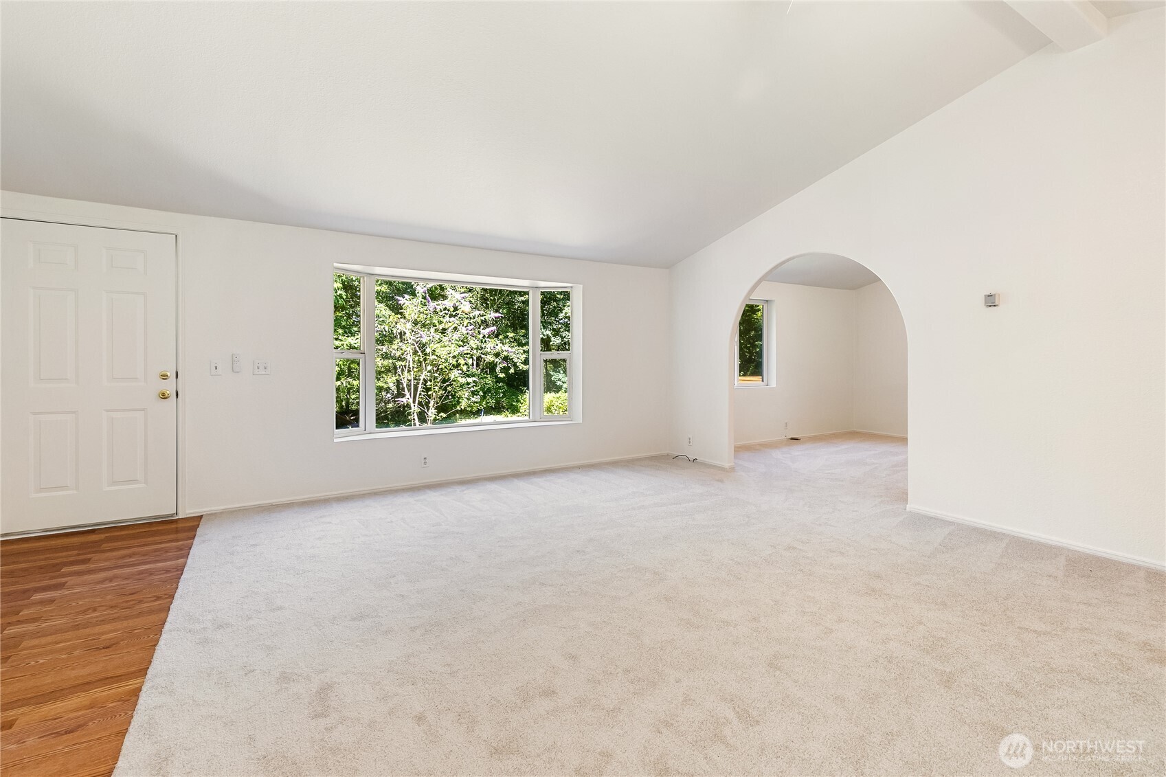 390 Van Wyck Road Property Photo 9