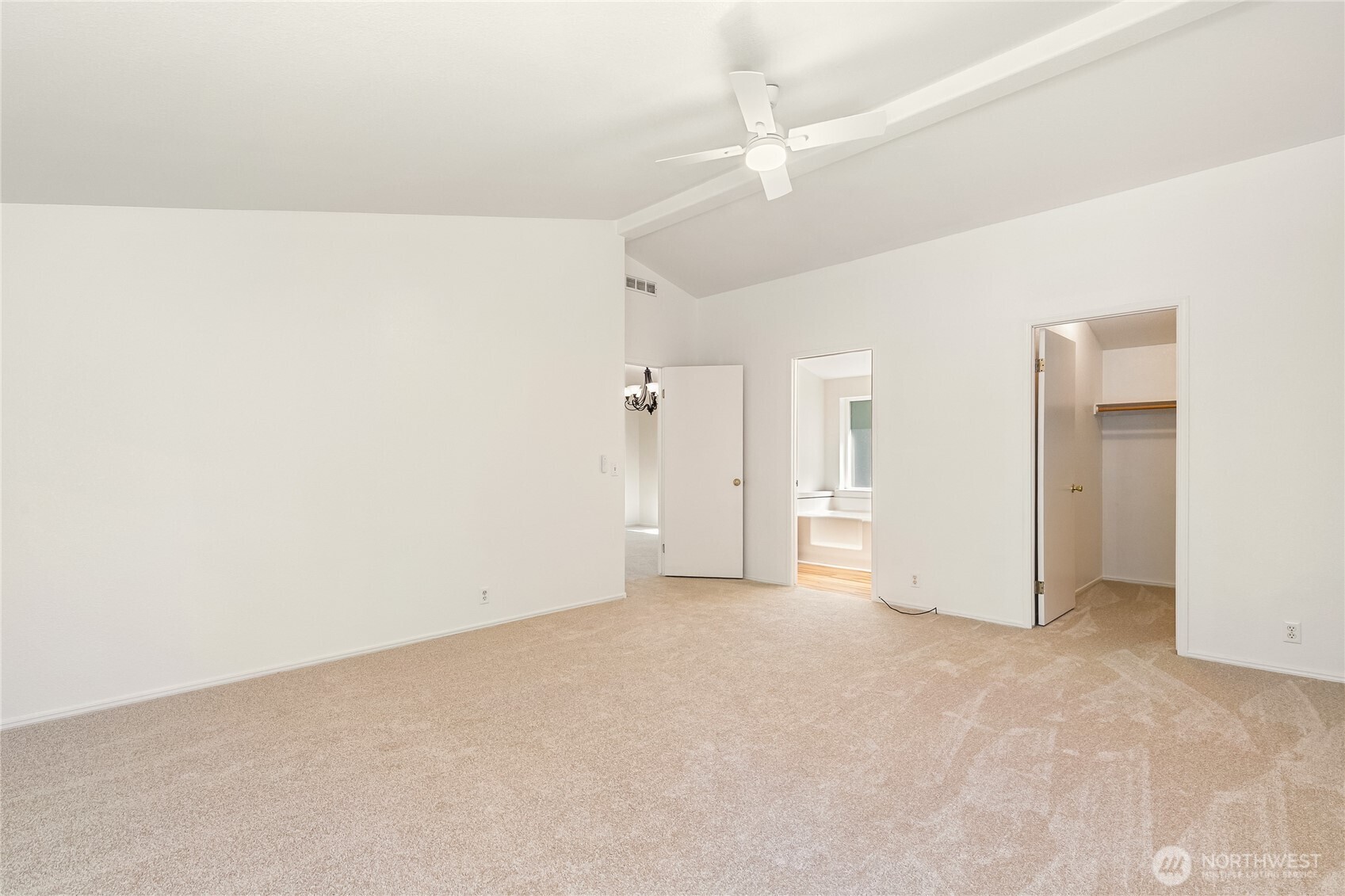 390 Van Wyck Road Property Photo 13